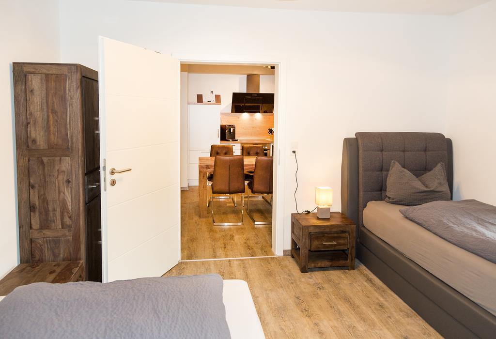 Apartment Yachthafen Waren Exteriör bild
