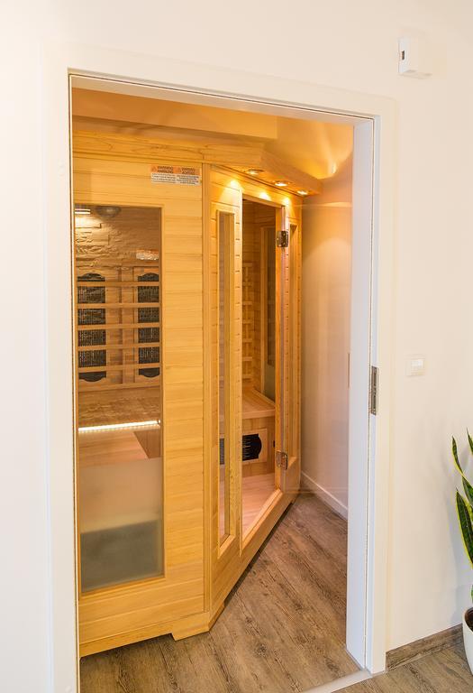 Apartment Yachthafen Waren Exteriör bild
